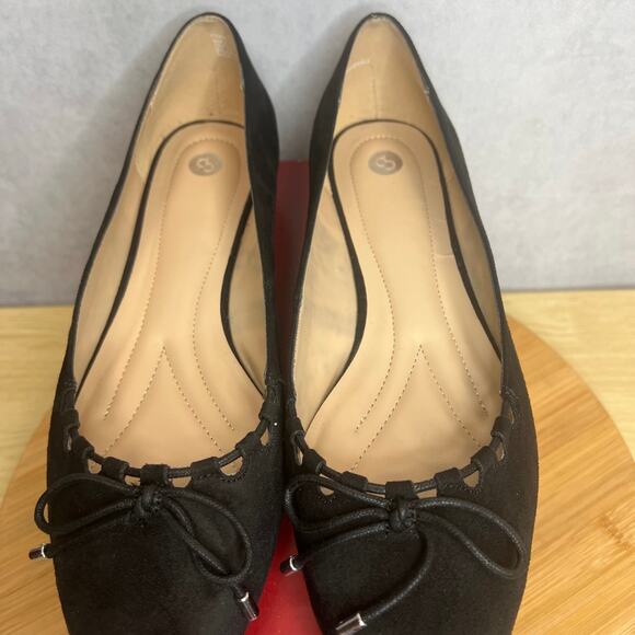 Dress Barn Fiona Womens Microsuede Vegan Black Flat Shoes Size 9M - Picture 4 of 9